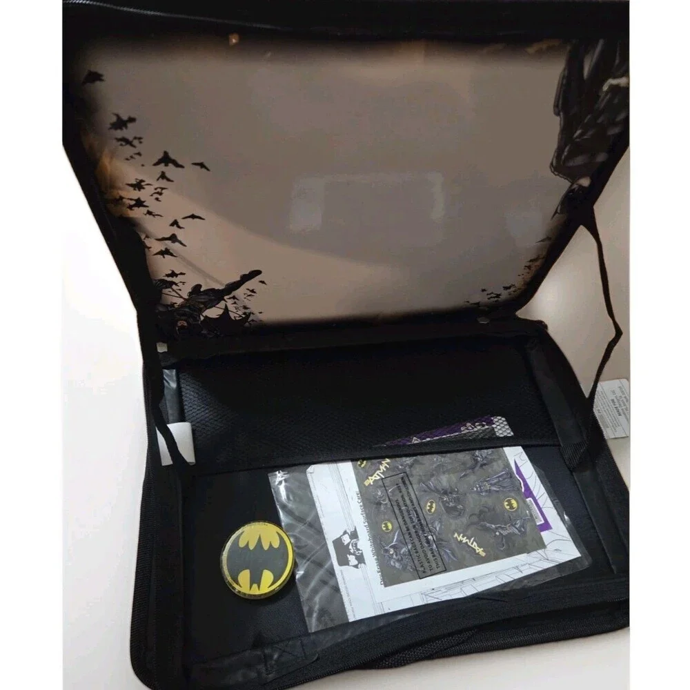 Batman Art Portfolio Storage Case w Sketch Pad Stickers Tin DC Comics Zip Folder